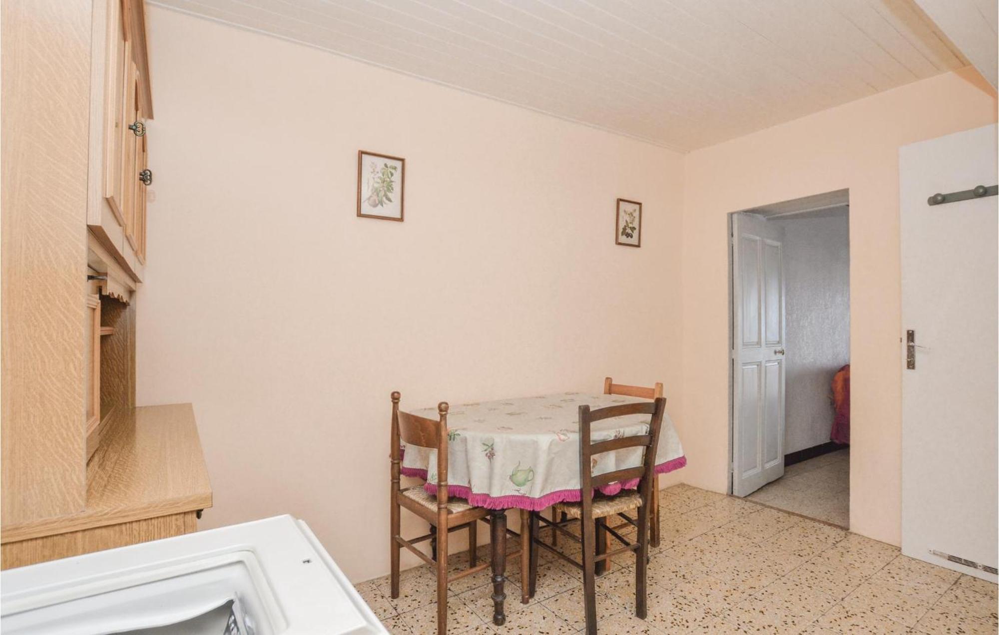 Lovely Apartment In Pietranera With Wifi Exterior photo