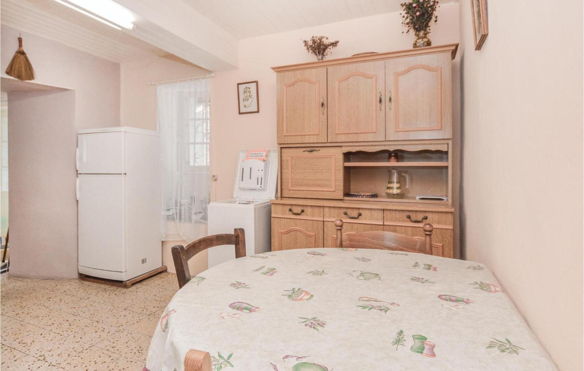 Lovely Apartment In Pietranera With Wifi Exterior photo